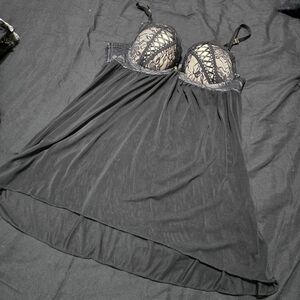 Daisy Fuentes Black Mesh Chemise with Lace Detailing, LG